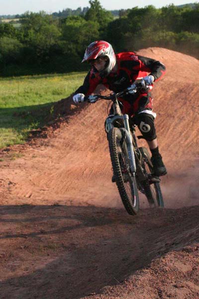 Redhill4X_15Viv