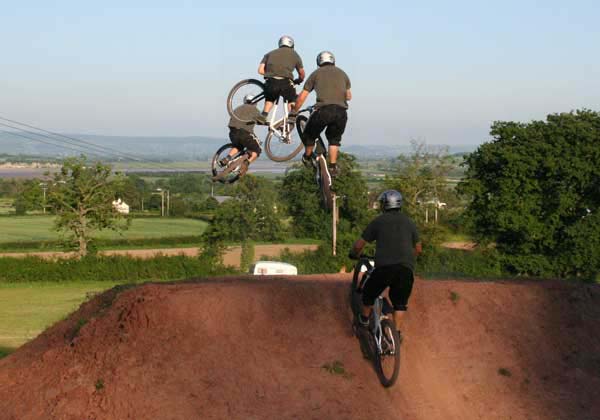 Redhill4X_3